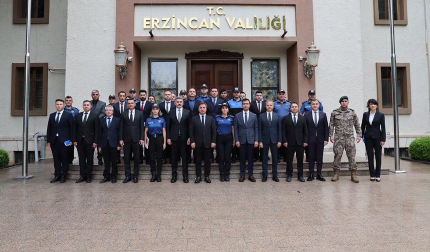 Erzincan’da Güvenlik ve Asayiş Toplantısı Gerçekleştirildi