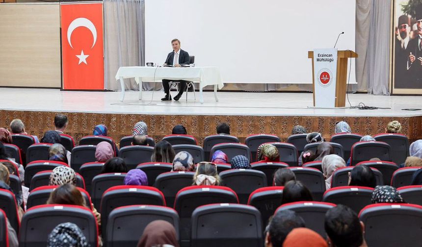 Erzincan'da Okul Güvenliği Toplantısı Düzenlendi