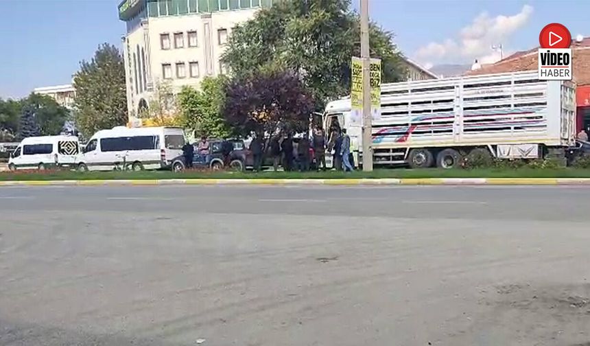 Eski Terminal Kavşağı’nda Zincirleme Kaza